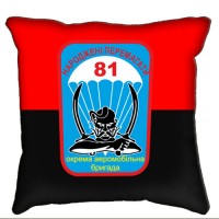 Декоративна подушка 81 ОАеМБр червоно чорна
