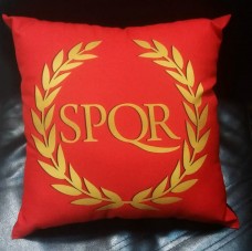 Купить Декоративна подушка SPQR в интернет-магазине Каптерка в Киеве и Украине