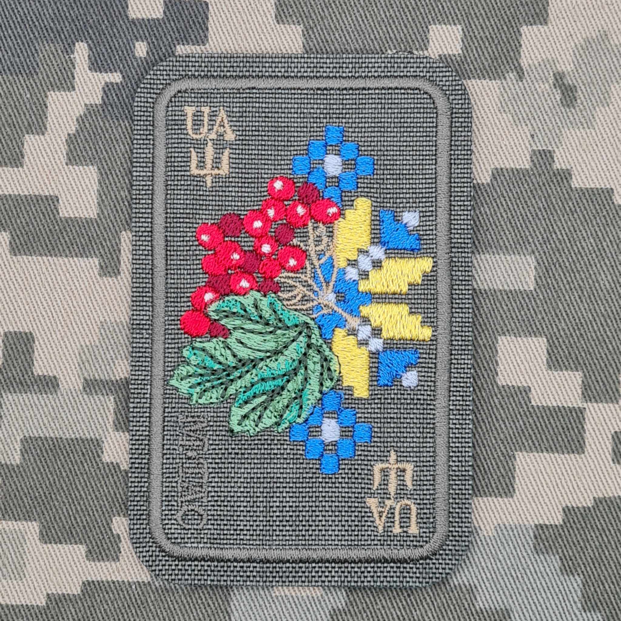 нашивка вишиванка вишивка України карта Київ