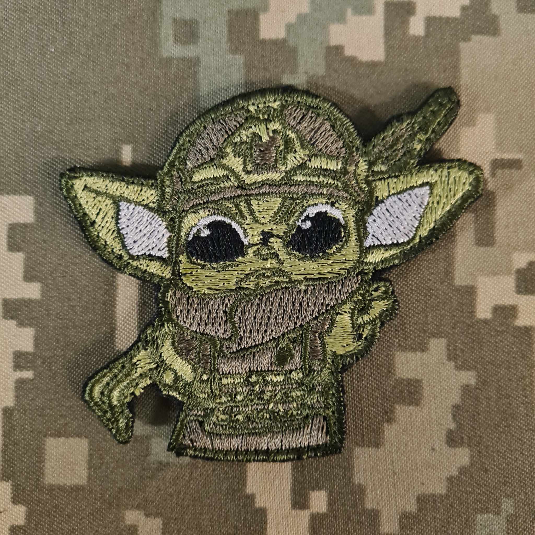 Патч Baby Yoda купити